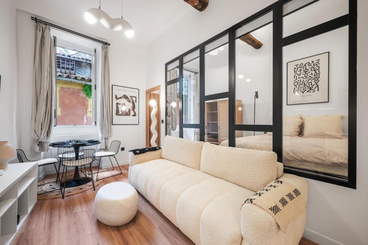 Beautiful Apartment, Old Appartamento